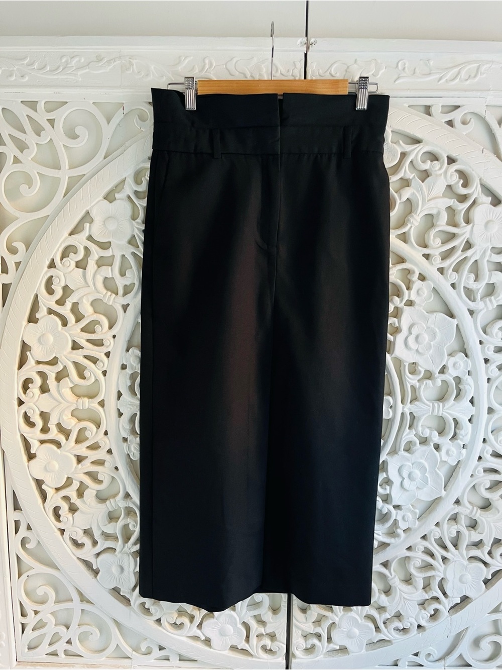 Aritzia Babaton Black Wool Blend High Waist Midi Skirt Size 4